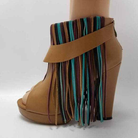 Charm City Sole Womens Fringe Platform Heel Ankle Booties Peep Toe Size 8 - Picture 2 of 12